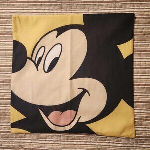 Winky Mickey Pillow Case Cover